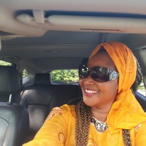 Meet your Posher, Marcelle